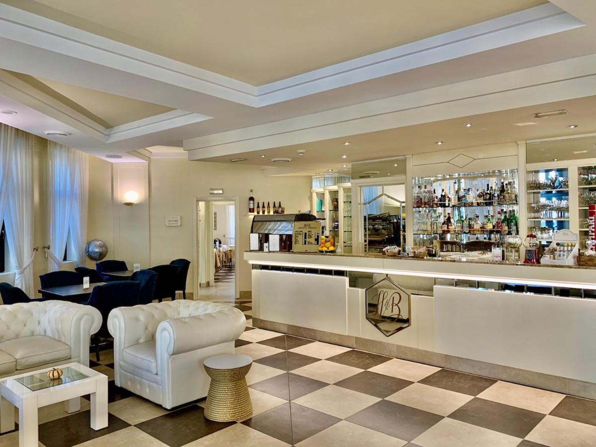Hotel Brescia Boario Terme Exterior foto