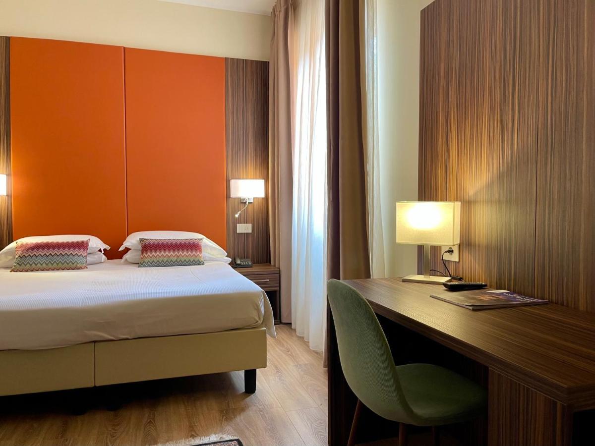 Hotel Brescia Boario Terme Exterior foto