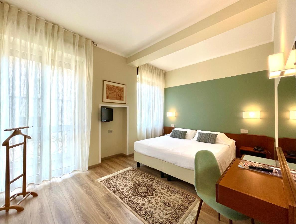 Hotel Brescia Boario Terme Exterior foto